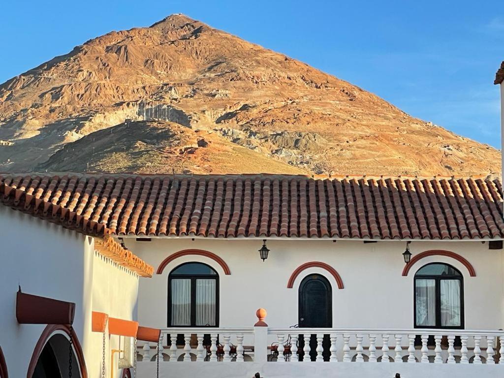 Hostal Colonial Potosí Buitenkant foto
