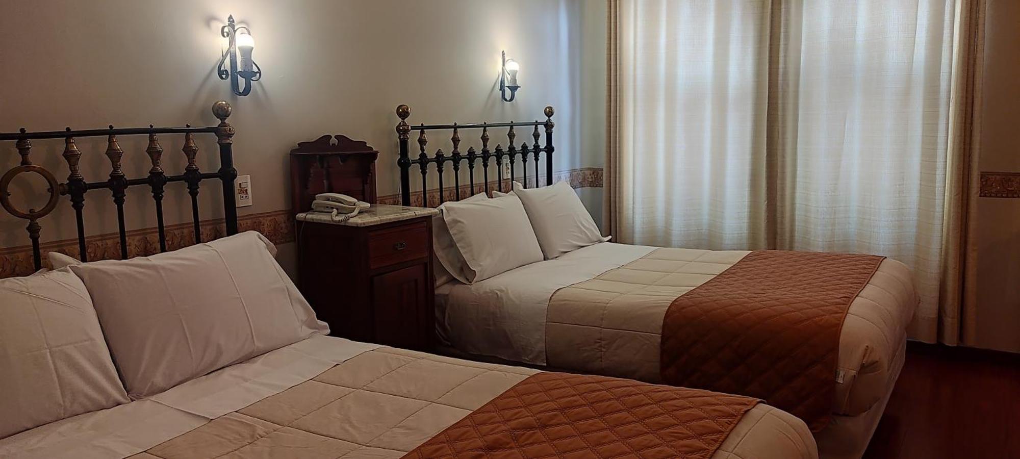 Hostal Colonial Potosí Buitenkant foto