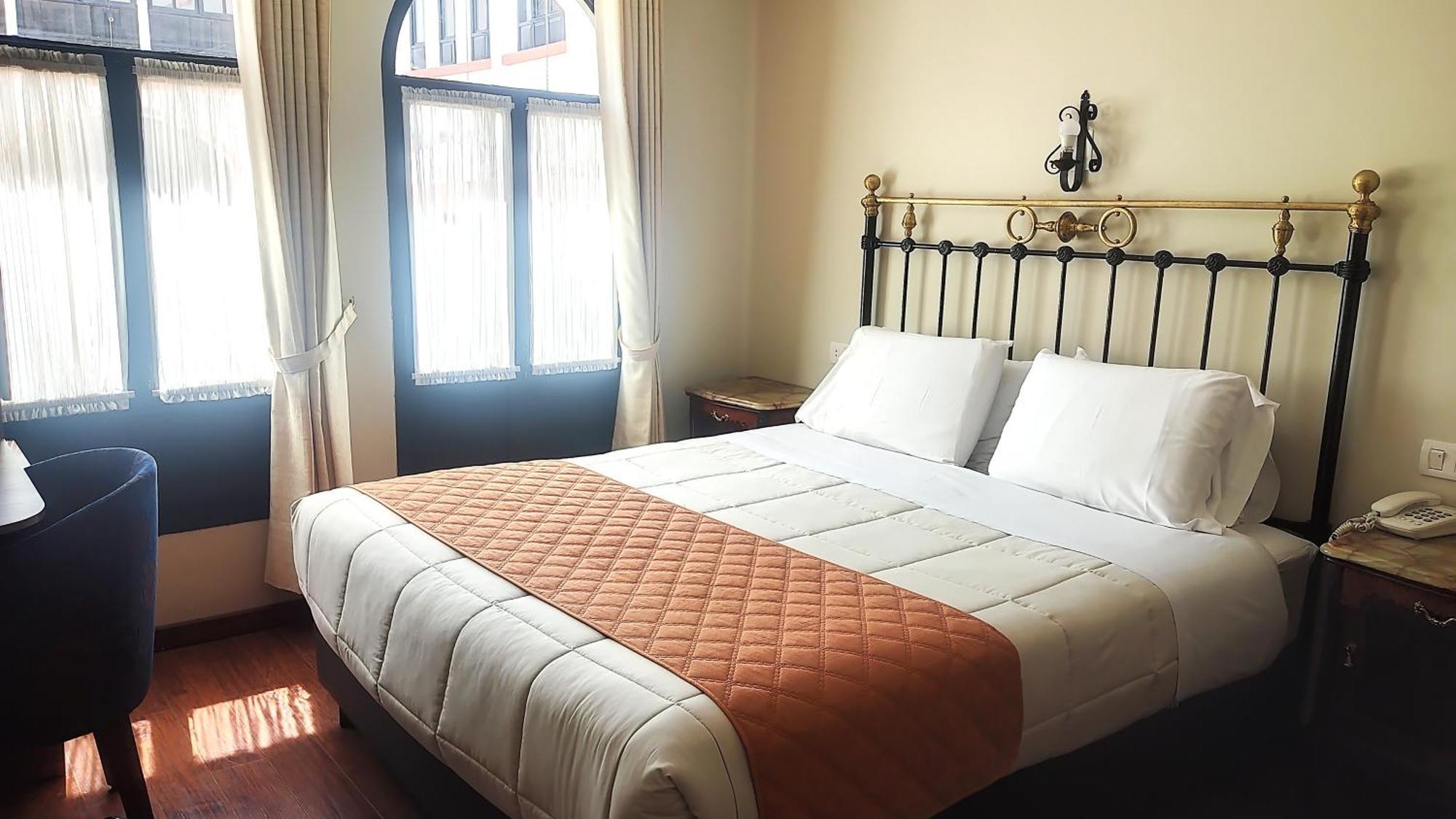 Hostal Colonial Potosí Buitenkant foto