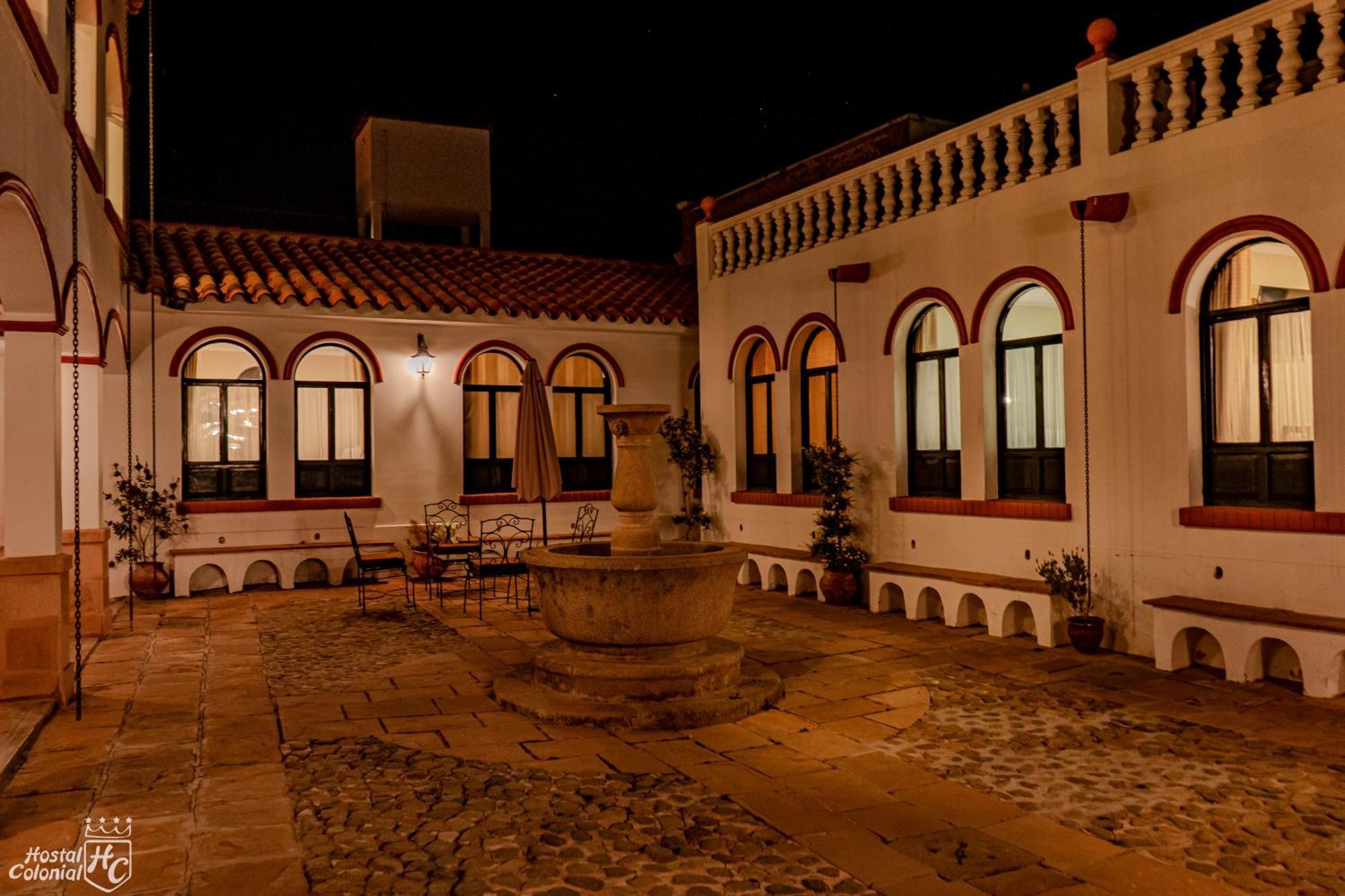 Hostal Colonial Potosí Buitenkant foto